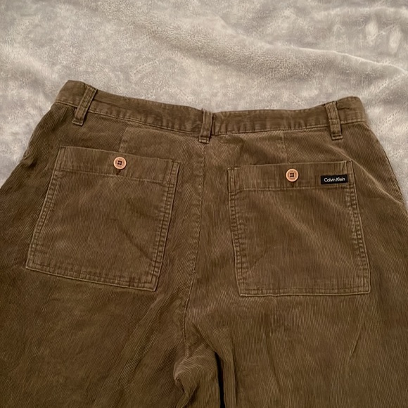 Calvin Klein wide leg cropped cords - Picture 4 of 4